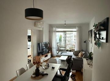 Departamento de 2 ambientes, Palermo · Balcón Aterrazado!,suite, Toilette. Edificio con Pileta, Parrilla, Sum.