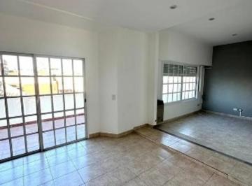 Departamento · 70m² · 3 Ambientes · Departamento en Venta en Lomas del Mirador