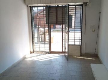 Local comercial de 1 ambiente, La Matanza · Local Comercial de 16 m² en Alquiler en Villa Luzuriaga