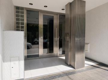 Departamento · 97m² · 3 Dormitorios · 1 Cochera · Departamento Venta La Plata 3 Dorm. Baño Toillete Cochera Cubierta Dependencias con Baño