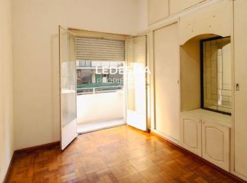 Departamento de 3 ambientes, Constitución · Departamento 3 Ambientes con Balcon en Venta