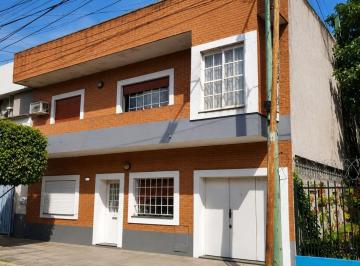 KNK-KNK-5617_2 · Impecable Casa de 2 Plantas 7 Amb en Zona San Justo