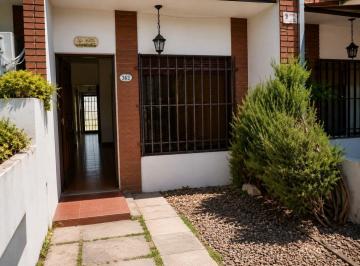 KNK-KNK-5619_2 · Triplex Ubicado en Ramos Mejia