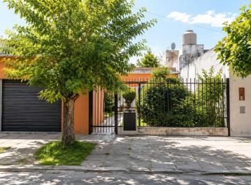 KNK-KNK-5631_2 · Oportunidad Venta Casa 3 Ambientes Lote Propio Luzuriaga