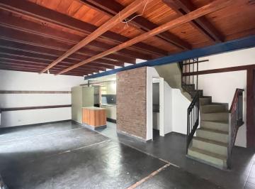 PH de 4 ambientes, Rosario · Casa Interna Única de Pasillo