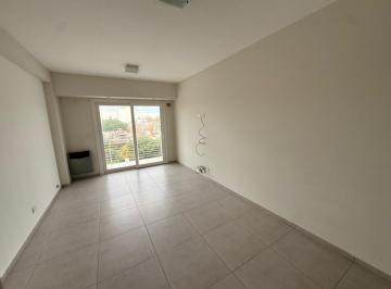 Departamento · 42m² · 2 Ambientes · 1 Cochera · Departamento en Alquiler