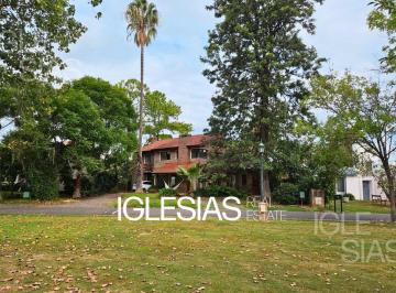 Casa · 20m² · 6 Ambientes · 2 Cocheras · Casa en Venta en Los Horneros Club de Campo, Escobar