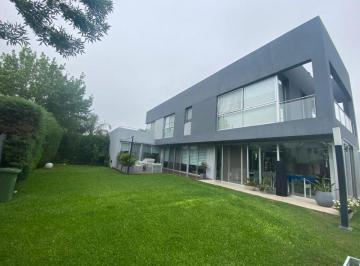 Casa de 4 ambientes, Berazategui · Casa | Venta | Village del Parque, Berazategui