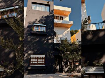Casa de 6 ambientes, Liniers · Casa 3 Dorm. con Quincho, Domótica y Reforma Integral - Liniers Caba