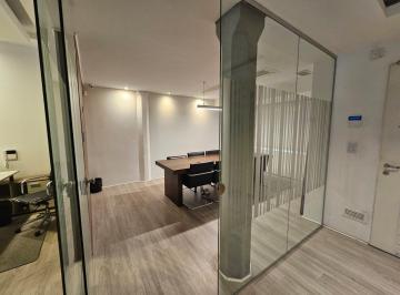 Oficina comercial · 129m² · 4 Ambientes · 1 Cochera · Alquiler Dock 13