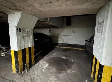 Garage , Córdoba · Cochera Alquiler Av Colon a m de Cañada