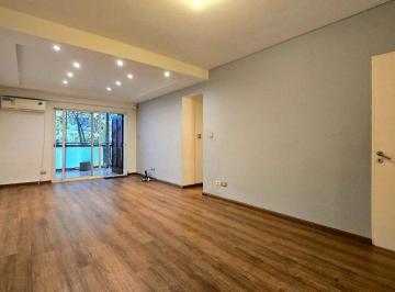 Departamento · 82m² · 4 Ambientes · 1 Cochera · Depto 4amb Vnt V. Devoto C Cochera y Baulera