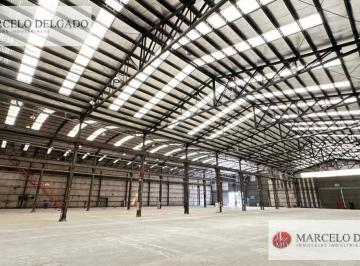 Bodega-Galpón · 4000m² · Galpón - Depósito de 4000 m². en Parque Patricios - Alquiler