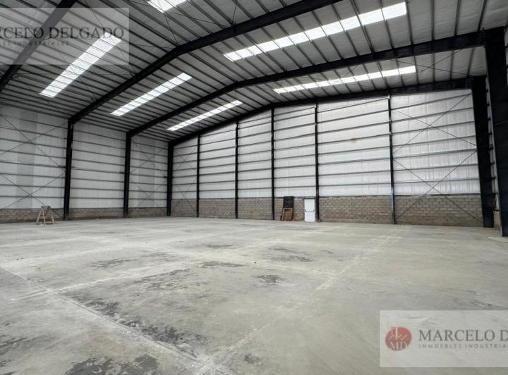 Depósito · 2200m²