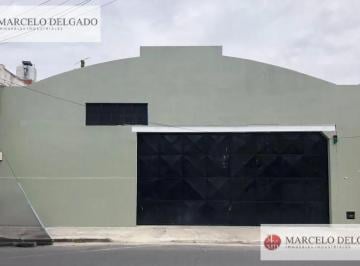 Bodega-Galpón · 2800m² · Depósito - Galpón de 2800 m. - Parque Patricios - Venta