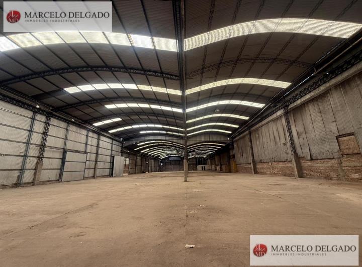 Bodega-Galpón · 2600m²