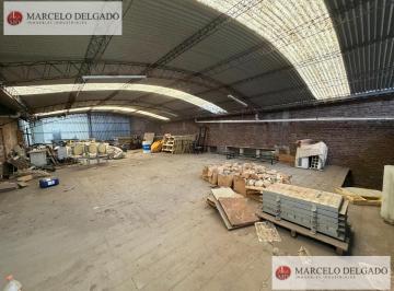 Depósito · 500m² · Depósito Sobre Av de 250 m² + 250 m² de Entrepiso Metalico con Ofic. y Vest.