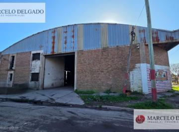 Depósito · 800m² · Depósito - Galpón de 800 m 2. en La Plata - Alquiler