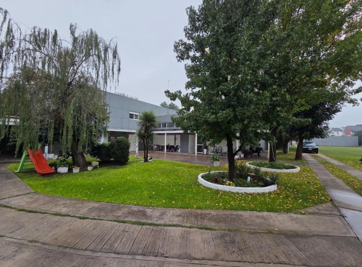Casa · 610m² · 5 Ambientes · 3 Cocheras