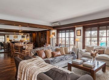 Departamento · 198m² · 5 Ambientes · 1 Cochera · Venta Departamento 5 Ambientes en Belgrano