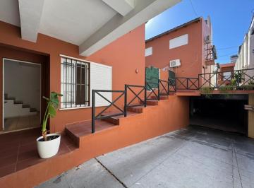 Departamento · 80m² · 4 Ambientes · 1 Cochera · Venta Dúplex de 2 Dorm.