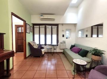 Casa · 90m² · 3 Ambientes · 1 Cochera · Casa en Venta 3 Ambientes Patio Terraza Villa Sarmiento