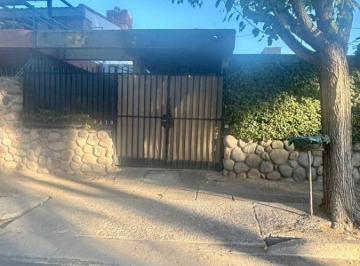 Casa de 4 ambientes, Presidente Sarmiento · Vendemos Casa en Barrio Supe de Godoy Cruz