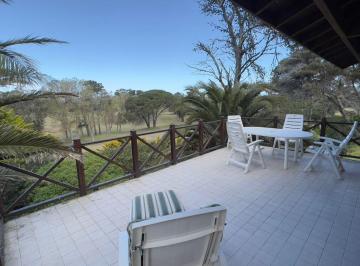 Casa de 5 ambientes, Pinamar · Chalet 3 Dorm. 3 Baños Sobre El Golf