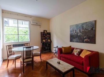 Departamento · 74m² · 3 Ambientes · Departamento en Venta en Tagle y Pagano - Apto Profesional