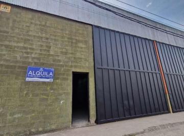 Bodega-Galpón · 300m² · Depósito en Alquiler
