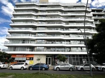 Departamento · 85m² · 5 Ambientes · 1 Cochera · Puerto Norte - Edificio Energy