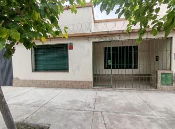 Casa de 3 ambientes, Maipú · Novaterra Ofrece Casa en Venta en Zona Céntrica de Maipú