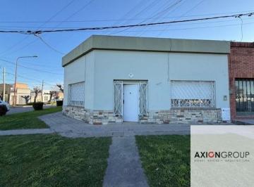 Casa de 3 ambientes, La Plata · Venta de Casa en 131 N 1697 Esq. 67 - Los Hornos