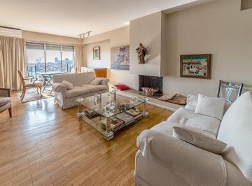 Departamento · 205m² · 8 Ambientes · 1 Cochera · Venta Piso 4 Ambientes Recoleta Piso 11 Vista.