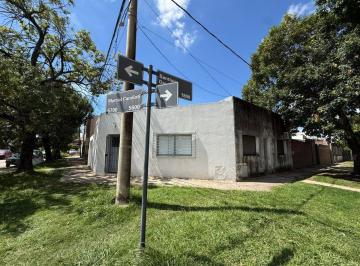 Casa · 93m² · 4 Ambientes · 1 Cochera · Casa en Venta 2 Dormis - Cochera - Patio B°sgto Cabral