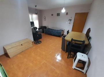 Departamento · 58m² · 3 Ambientes · Departamento 2 Dorm. Al Frente - Oportunidad