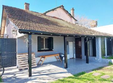 Casa · 197m² · 4 Ambientes · 1 Cochera · Venta Boulogne 5 Amb con Parque, Quincho y Piscina