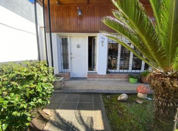 Casa · 150m² · 4 Ambientes · Venta Casa 4 Amb Villa Ballester Apto Credito