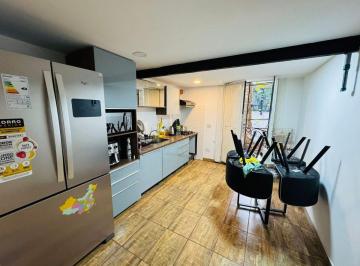 PH · 175m² · 10 Ambientes · Venta PH Amplio en Balvanera 10 Amb Doble Entrada