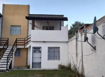 Departamento · 36m² · 3 Ambientes · 1 Cochera · Dúplex en Venta - 2 Dorm. 1 Baño - Santa Teresita