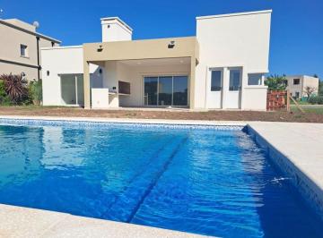 Casa · 171m² · 4 Ambientes · 3 Cocheras · Casa en Venta en San Lucas Canning San Vicente