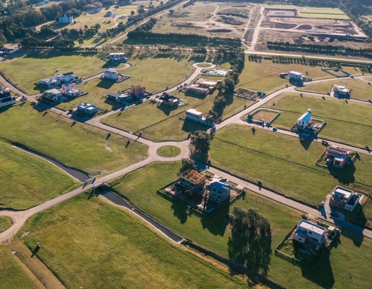 Lote de 650 m² en Casonas del Haras — Mar del Plata