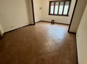 PH · 150m² · 4 Ambientes · PH en La Lucila - Vias/maipu