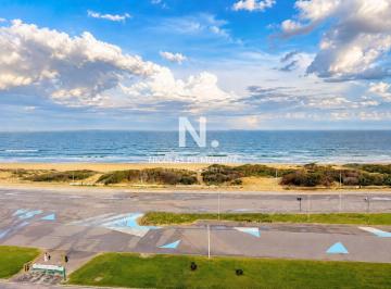 Foto1 · Apartamento de 1 Dormitorio en Venta, con Garage en Brava, Punta del Este
