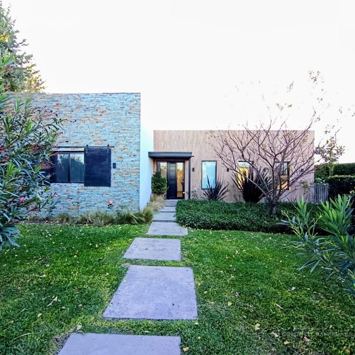 Casa a la Venta en San Sebastian