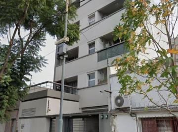 Departamento · 44m² · 2 Ambientes · 1 Cochera · Departamento en Jose León Suarez