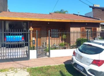 Casa de 5 ambientes, San Miguel · Casa en Venta en San Miguel