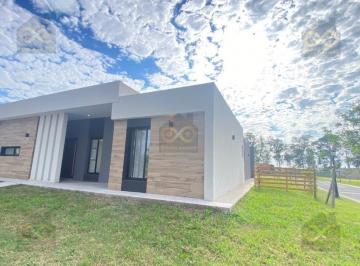 Casa · 139m² · 4 Ambientes · 1 Cochera · Casa en Venta en Santa Sofía, Pilar del Este, Pilar