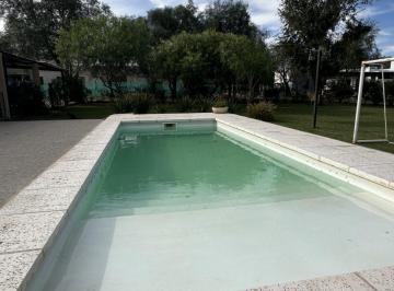 Casa · 332m² · 4 Dormitorios · 4 Cocheras · Imponente Propiedad en Barrio Cerrado Causana
