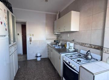 Departamento · 60m² · 4 Ambientes · Departamento Céntrico